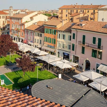 Homethirtyfour Verona Luaran gambar